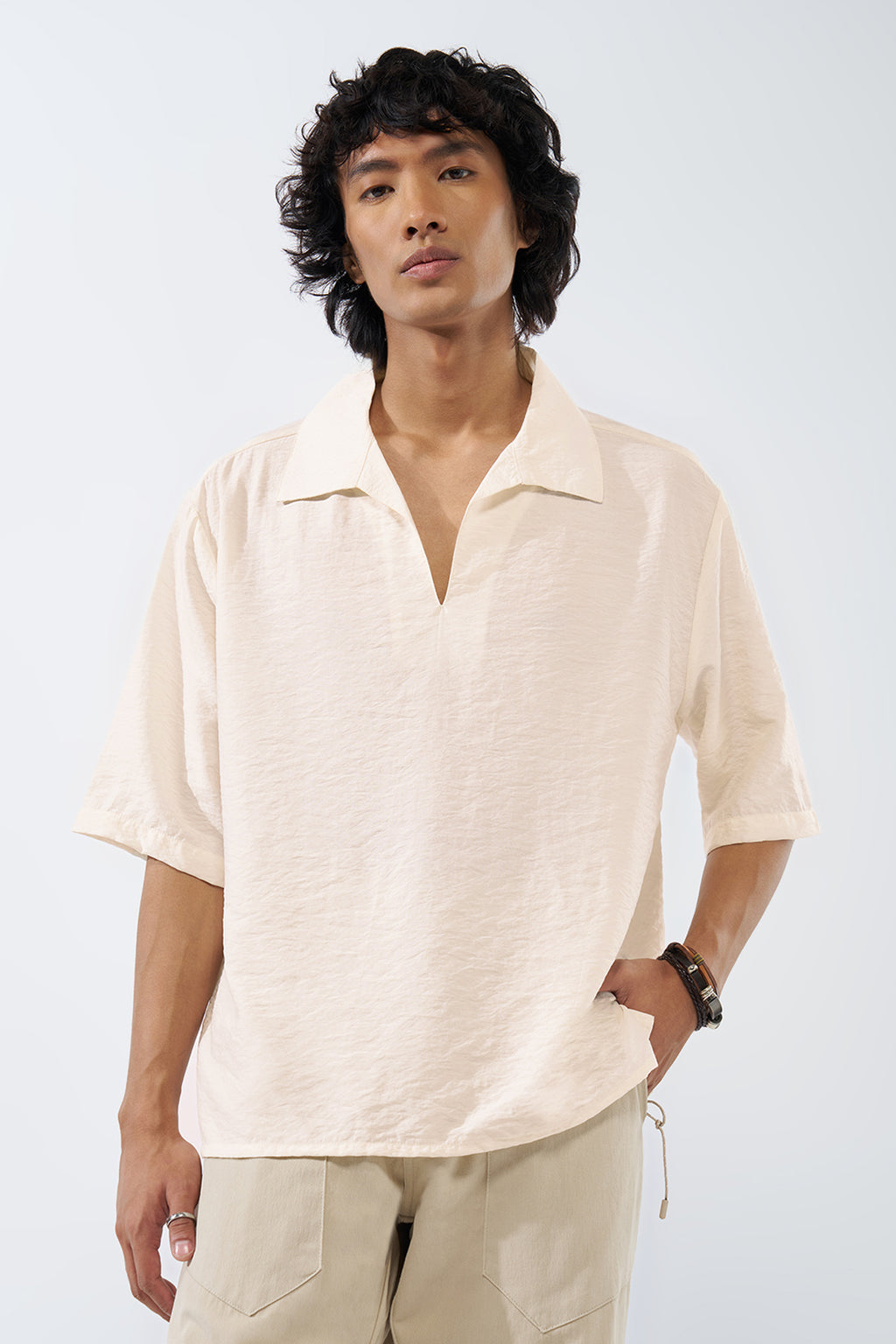 Off White Solid Relaxed Fit T-Shirt for Men - Image 2