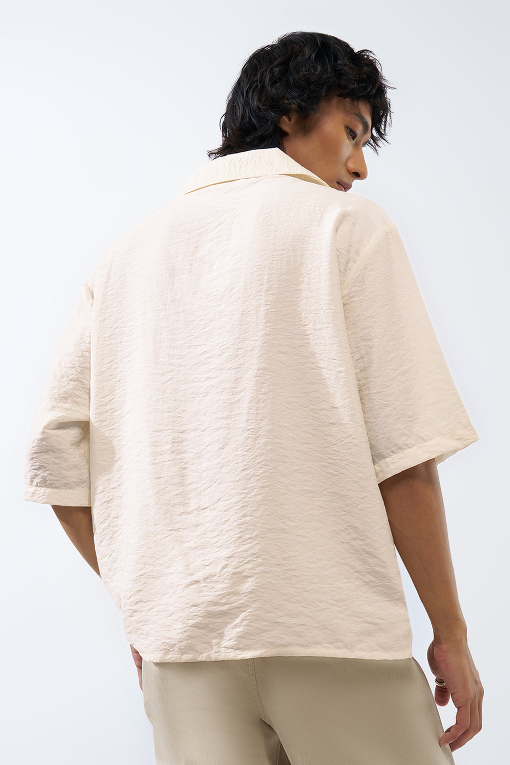 Off White Solid Relaxed Fit T-Shirt for Men - Image 5