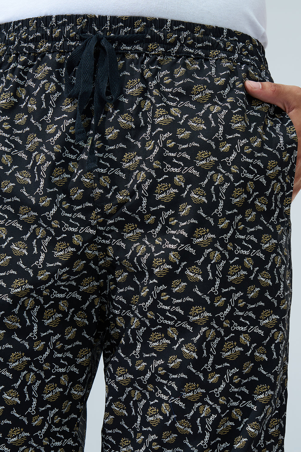 Black Printed Regular Fit Pyjamas for Men - Image 3