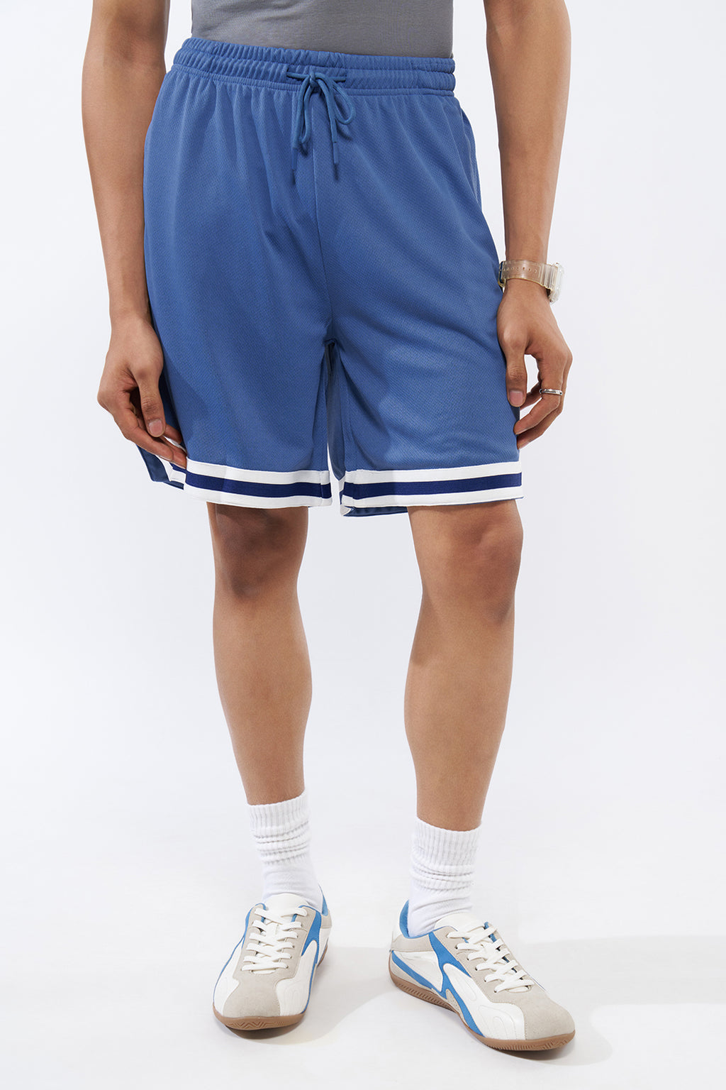 Blue Solid Regular Fit Shorts for Men - Image 2