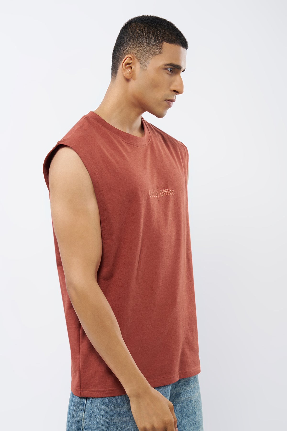 Red Embroidered Regular Fit T-Shirt for Men - Image 4