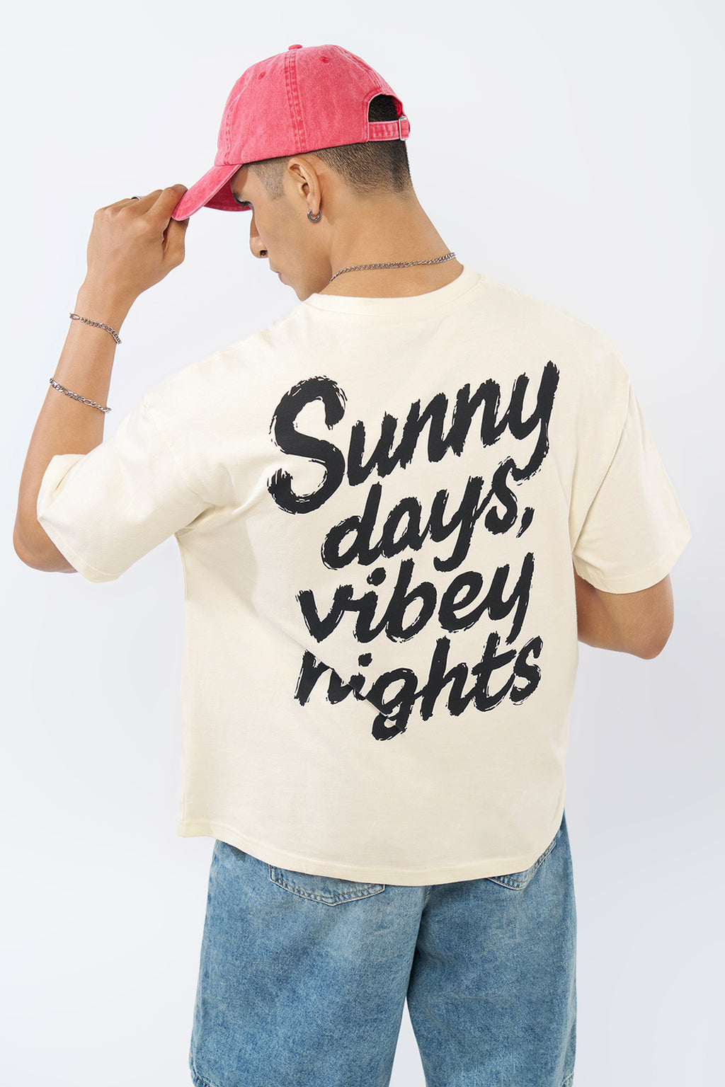 Off White Graphic Printed Oversized Fit T-Shirt for Men - Image 1