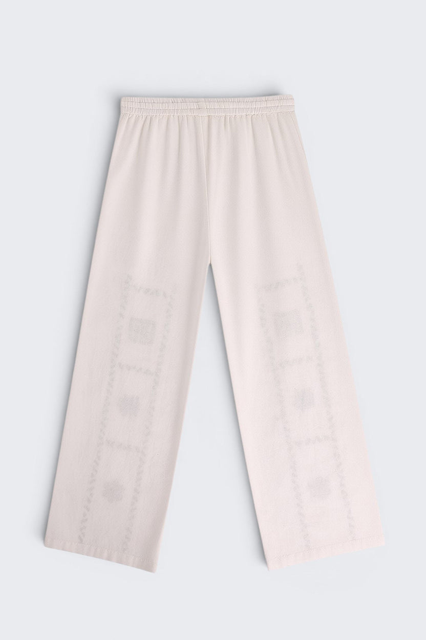 Off White Floral Regular Fit Pant - Image 3
