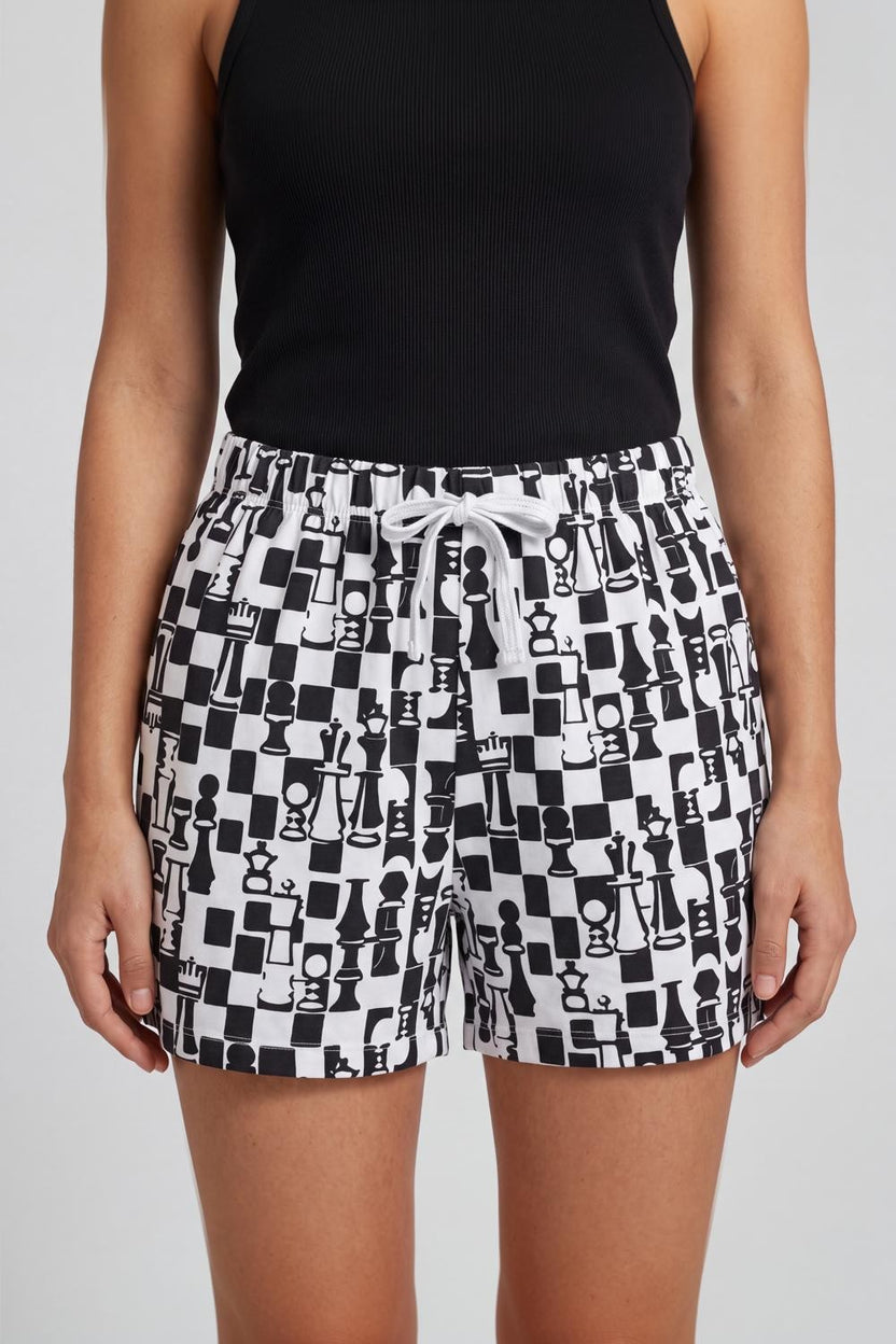 White Chess Print Regular Fit Shorts With 2 Pocket for Women - Image 3