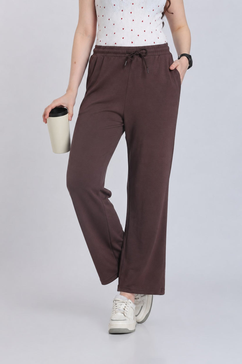 Brown Straight Fit Sweatpant With 2 Pocket For Women - Image 1