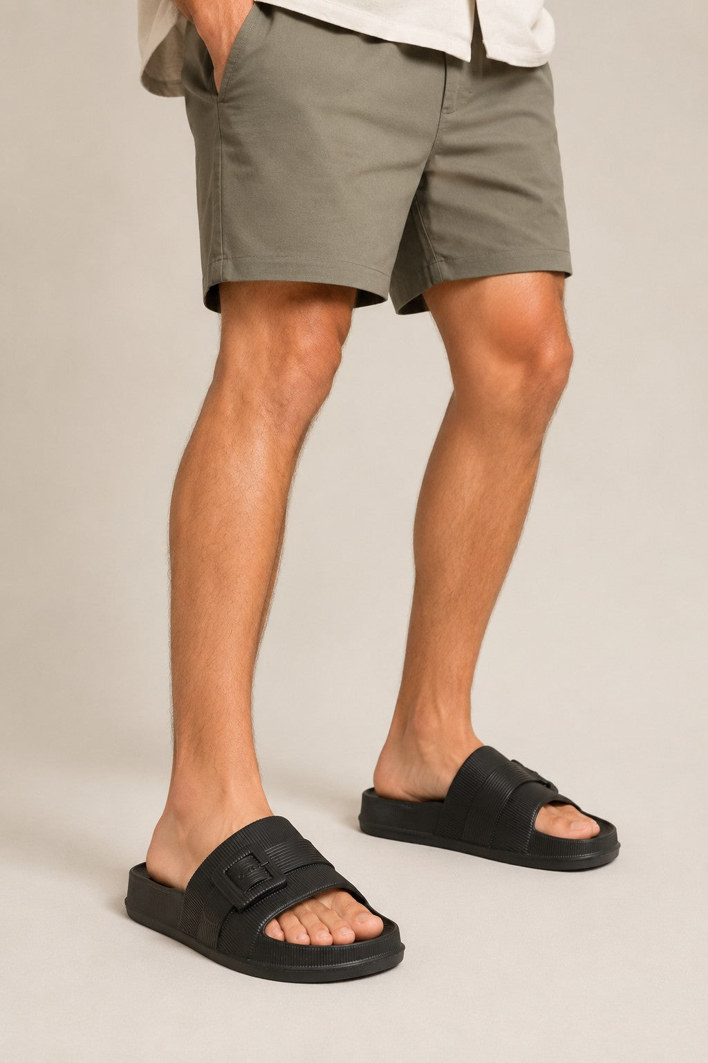 Black Solid Pool Slides for Women - Image 1