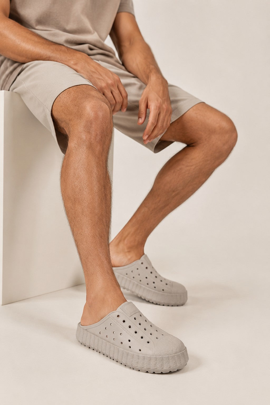 Grey Solid Pool Slides for Men - Image 1