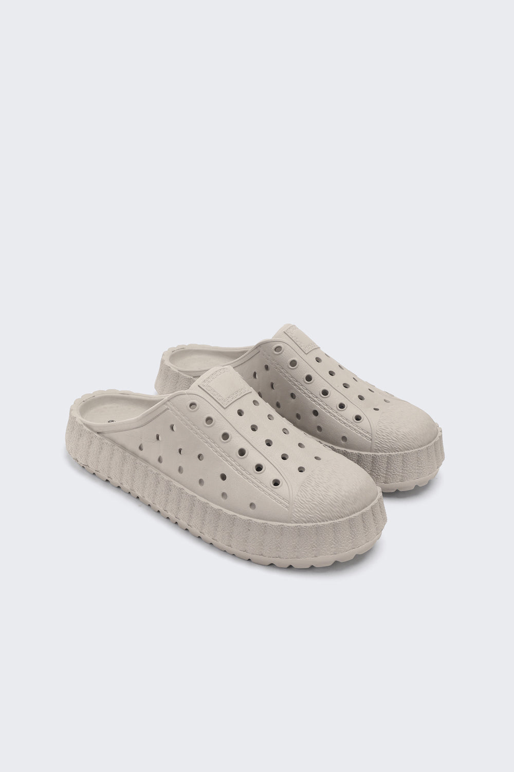 Grey Solid Pool Slides for Men - Image 5