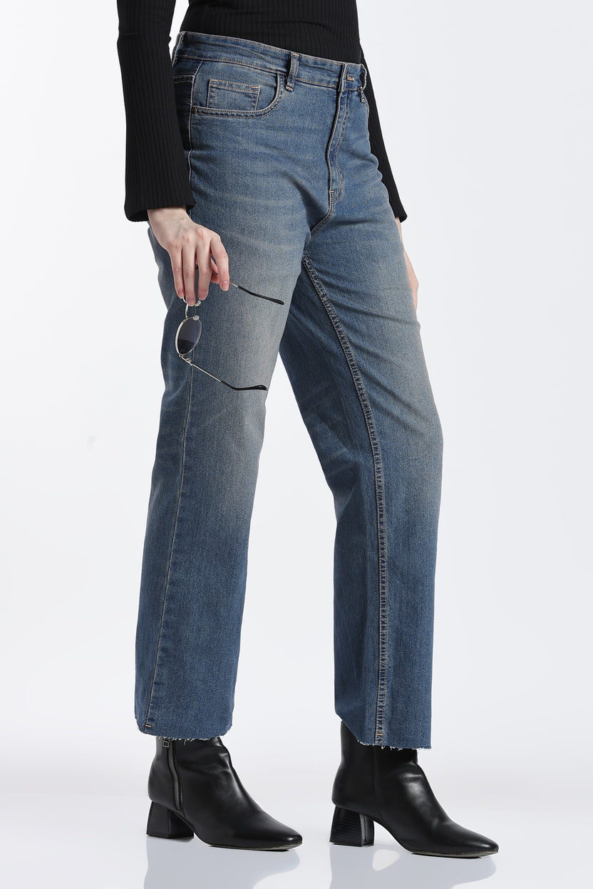 Navy Straight Fit Jeans With 5 Pocket for Women - Image 1