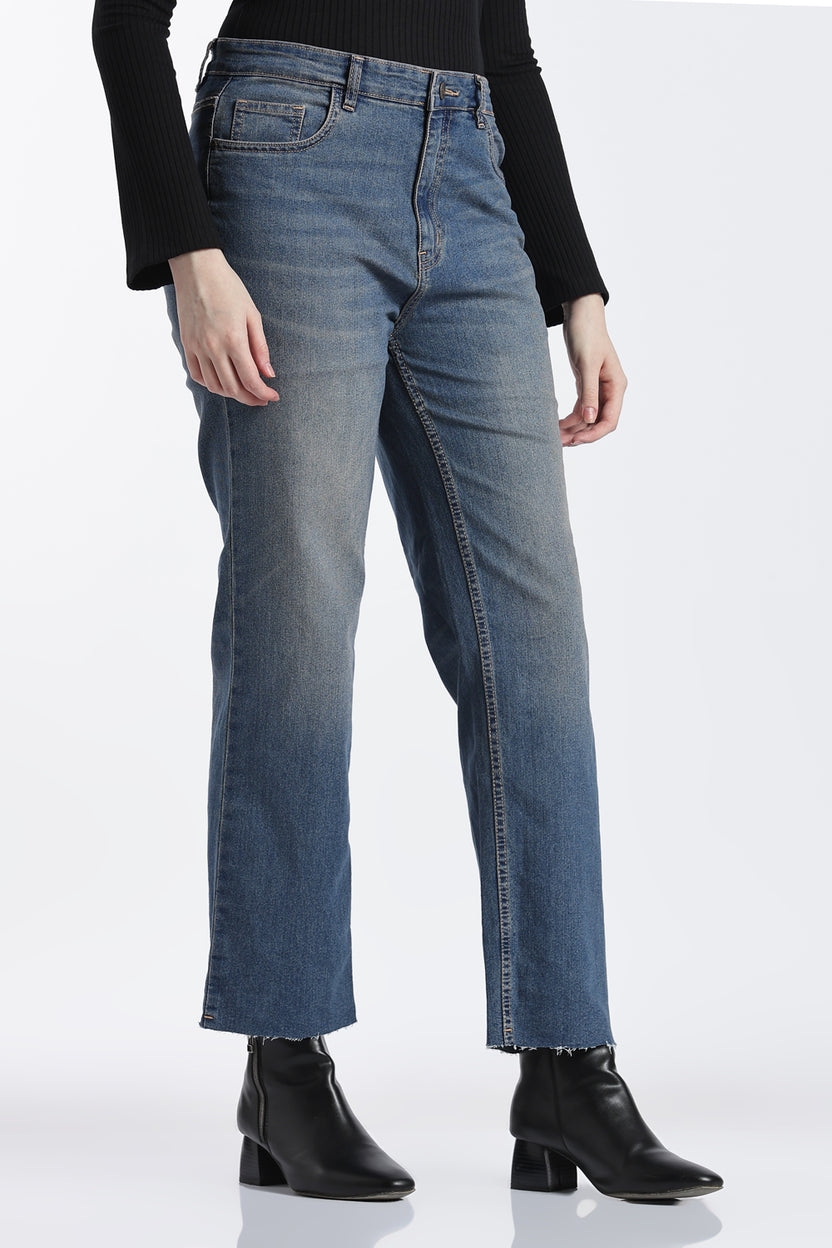 Navy Straight Fit Jeans With 5 Pocket for Women - Image 4