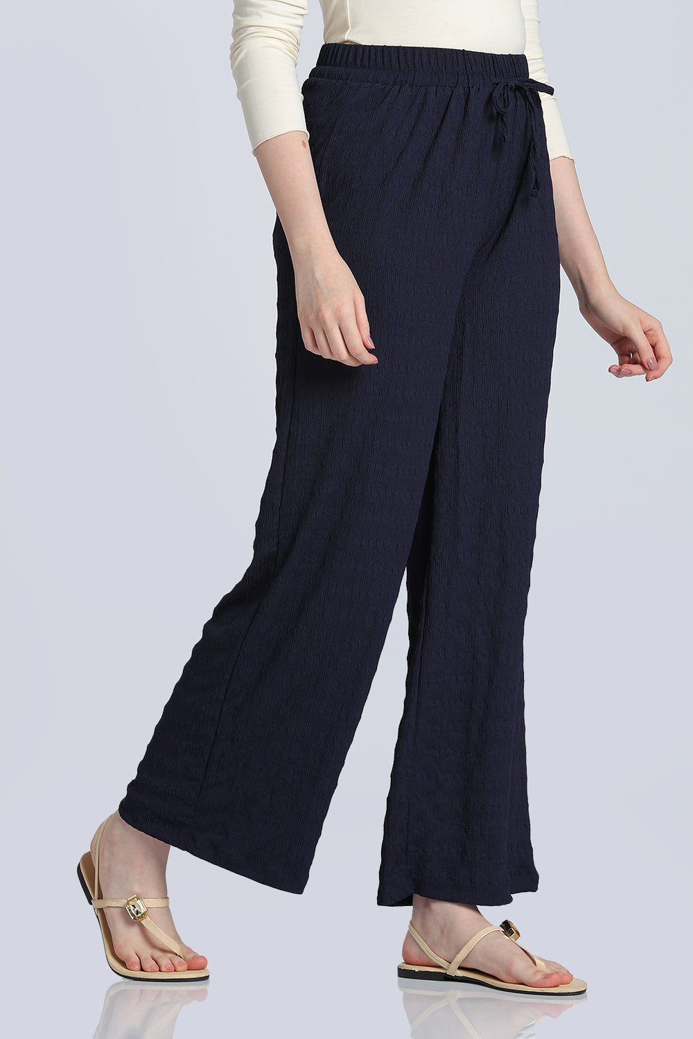 Navy Mid Rise Wide Leg Fit Casual Pant for Women - Image 4