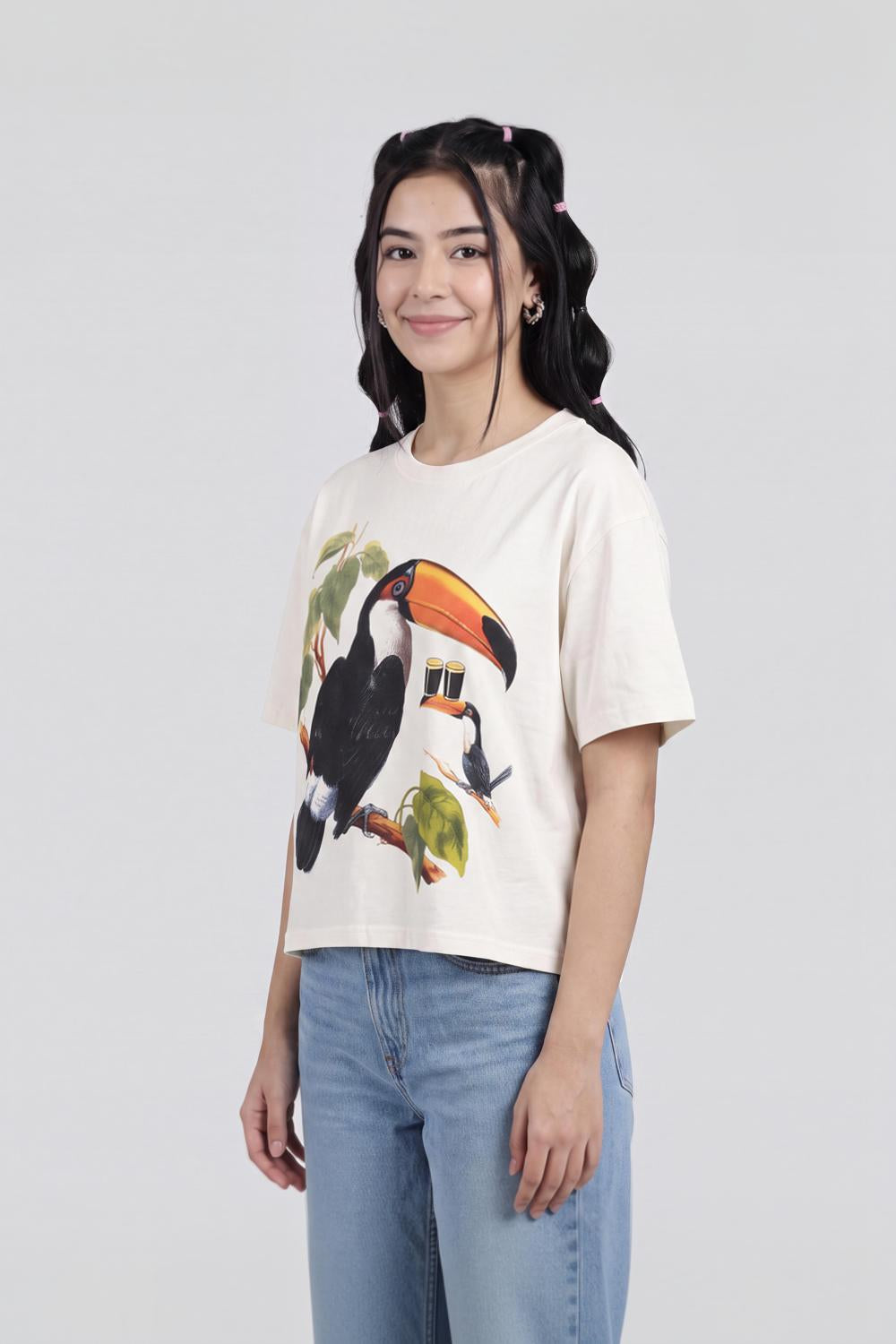 Off White Graphic Printed T-Shirt For Women - Image 4