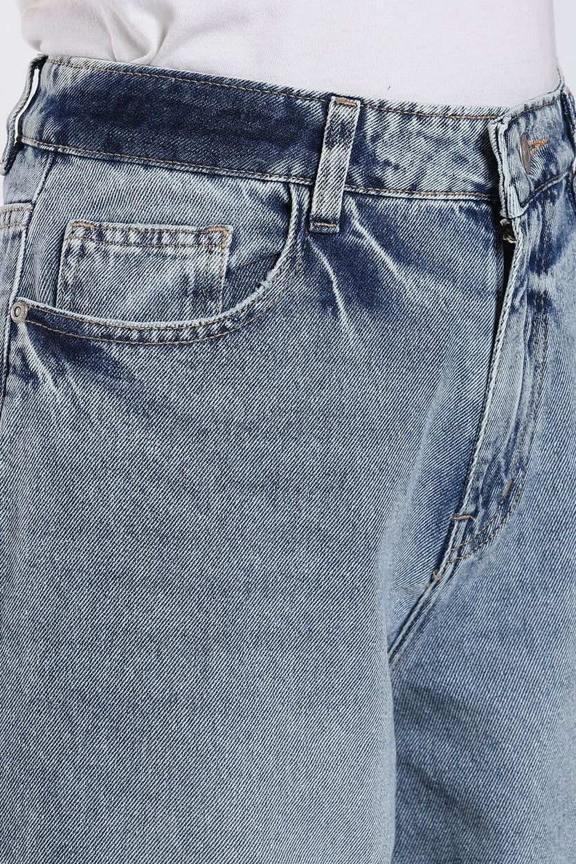 Light Blue Wide-Leg Denim Jeans for Women - Image 7