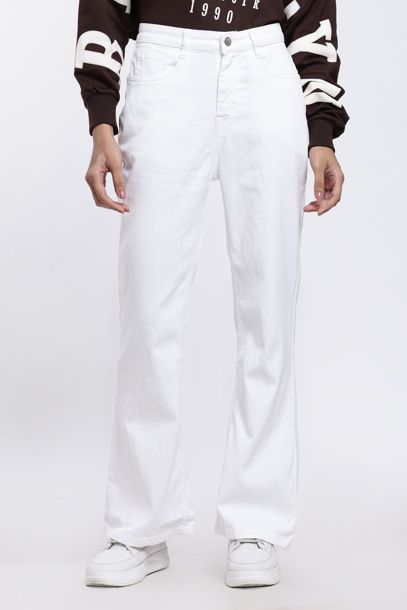 White Bootcut 5 Pocketed Jeans for Women - Image 2