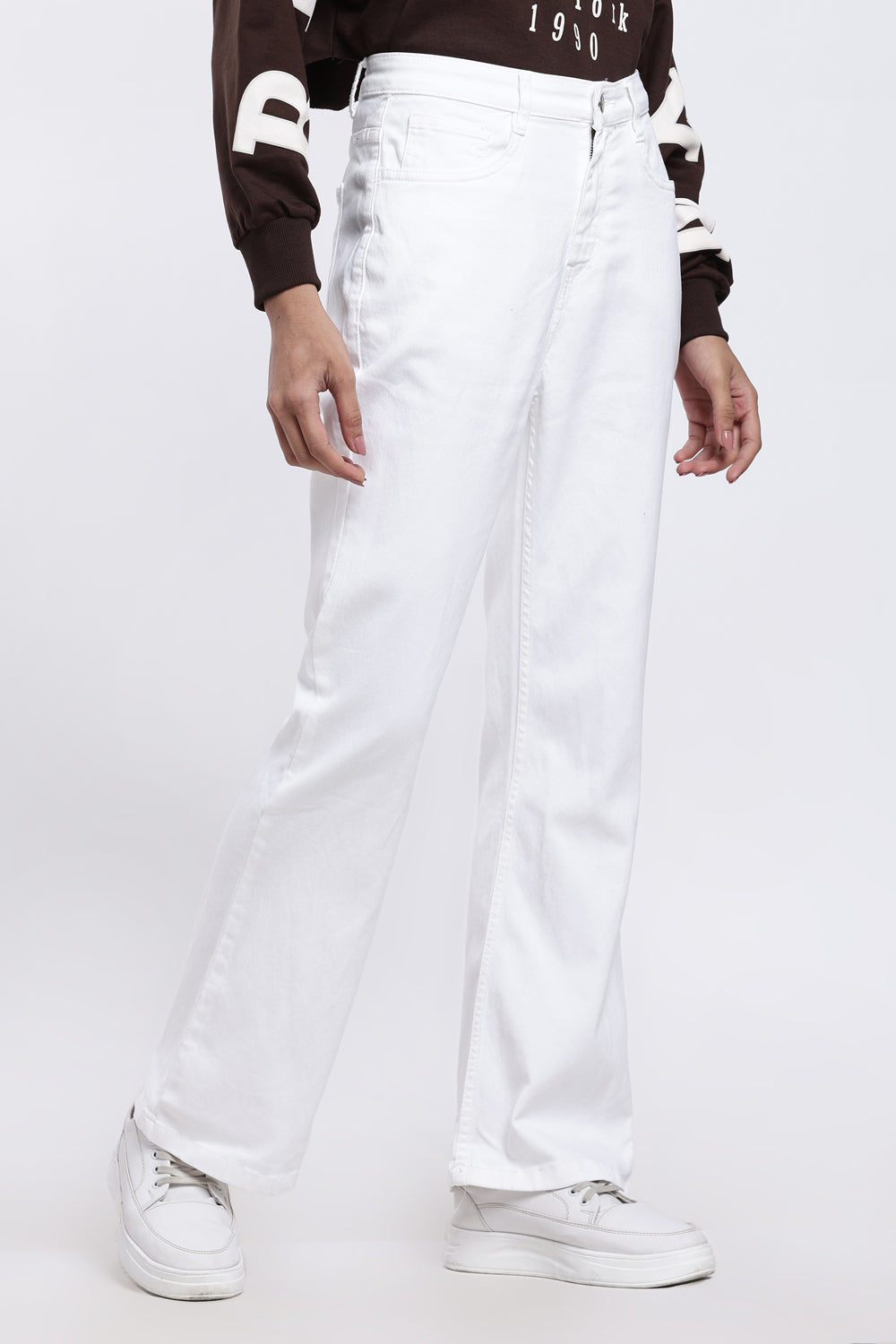 White Bootcut 5 Pocketed Jeans for Women - Image 4