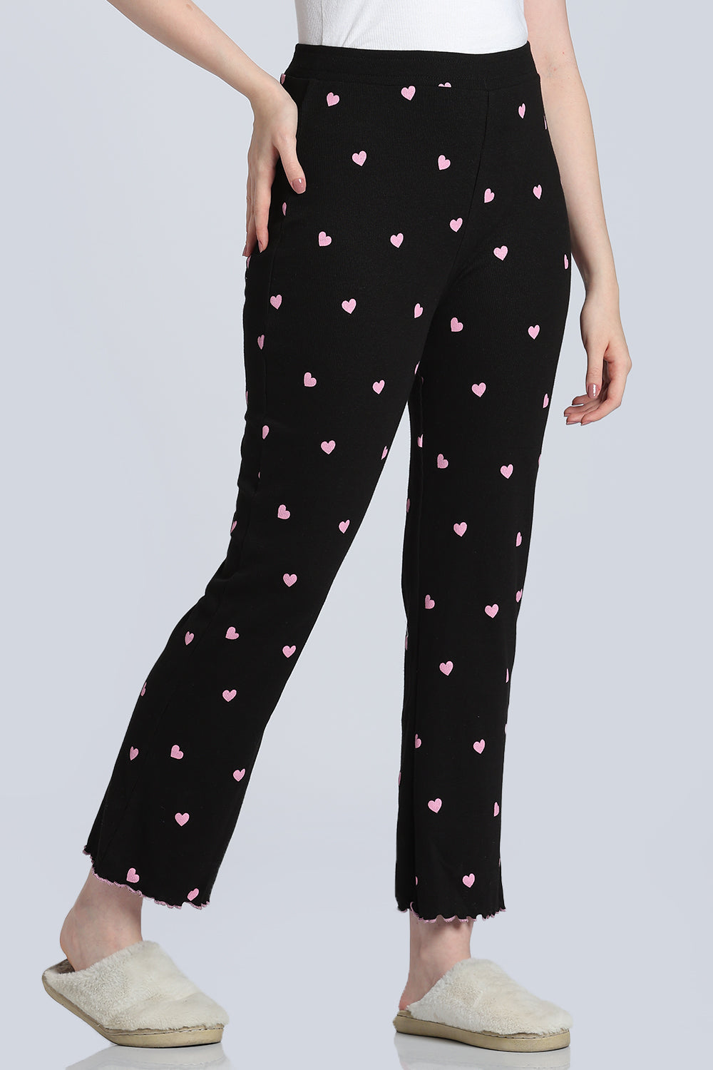 Black Heart Printed Mid Rise Straight Fit Lounge Pant for Women - Image 4