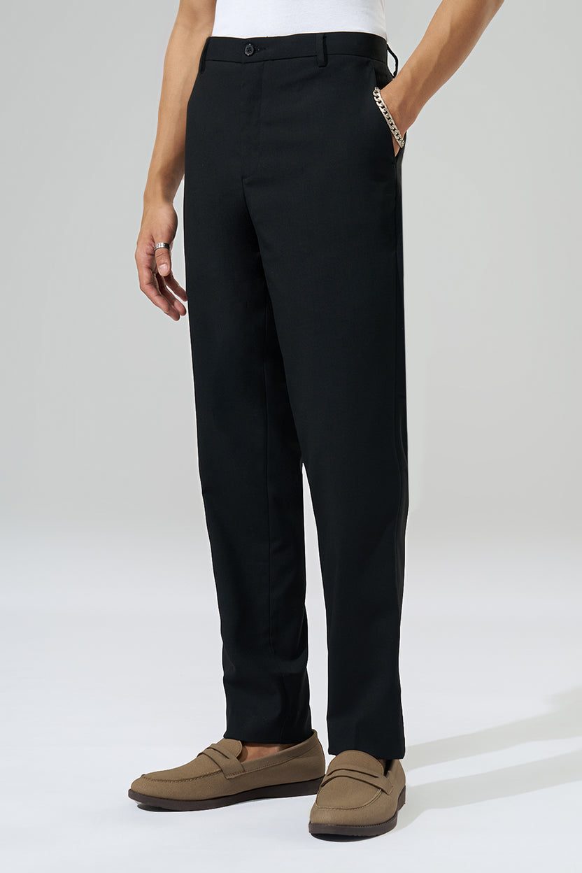 Black Solid Carrot Fit Trouser for Men - Image 4