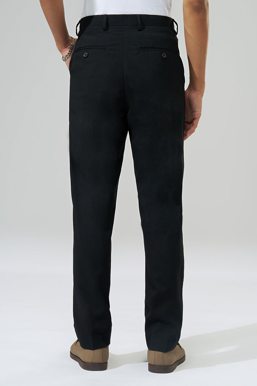 Black Solid Carrot Fit Trouser for Men - Image 5