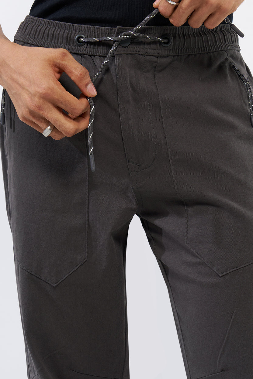 Grey Solid Regular Fit Trouser For Men - Image 3
