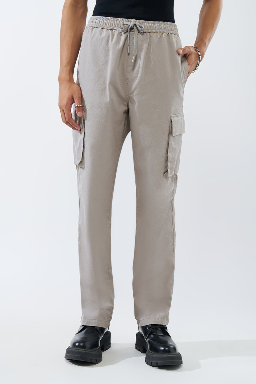 Grey Solid Regular Fit Trouser For Men - Image 2