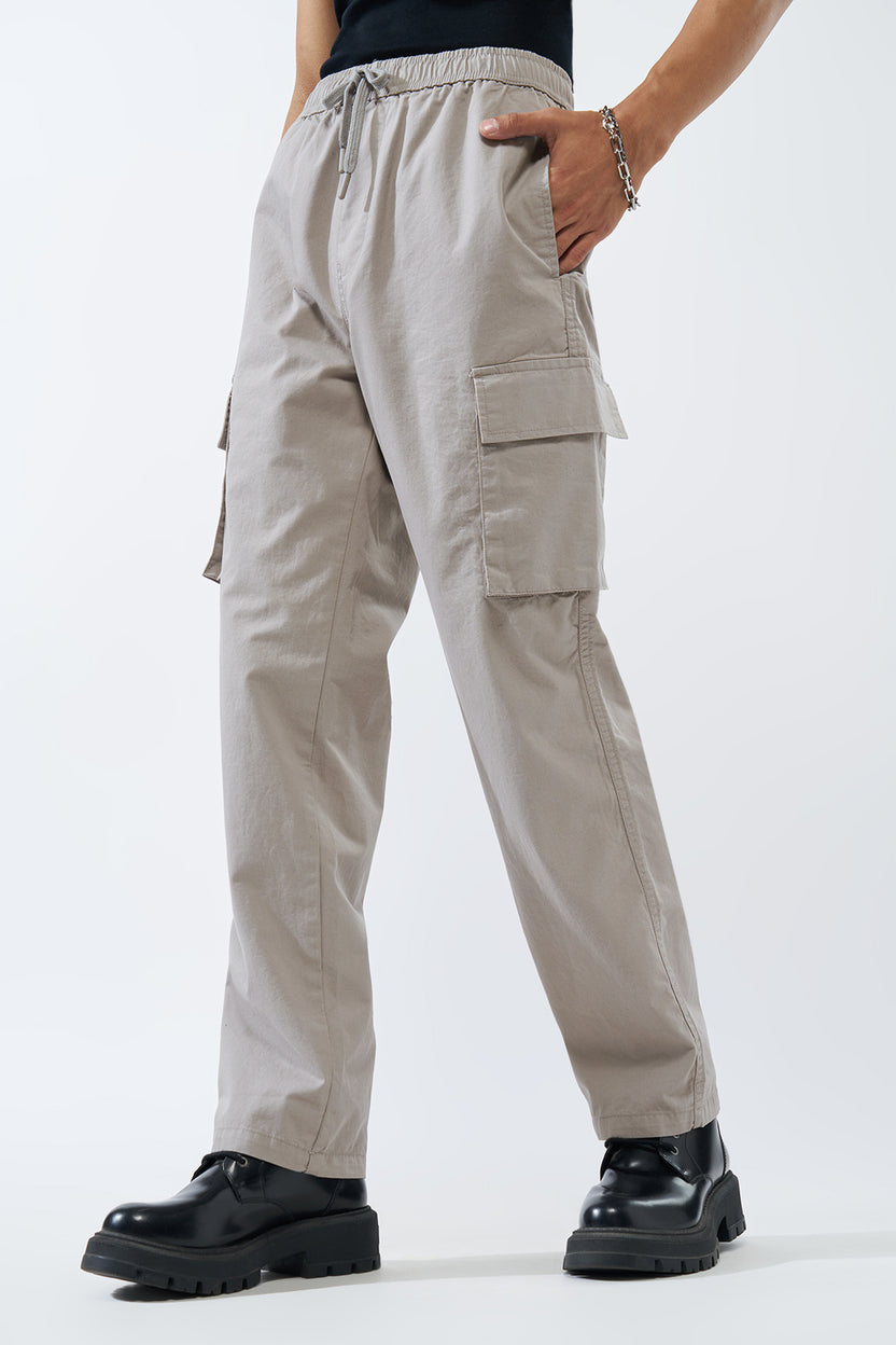 Grey Solid Regular Fit Trouser For Men - Image 4