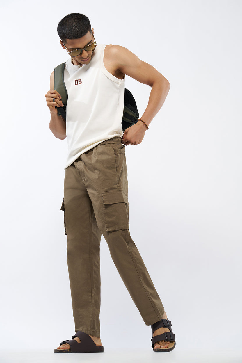 Olive Solid Regular Fit Trouser For Men - Image 6