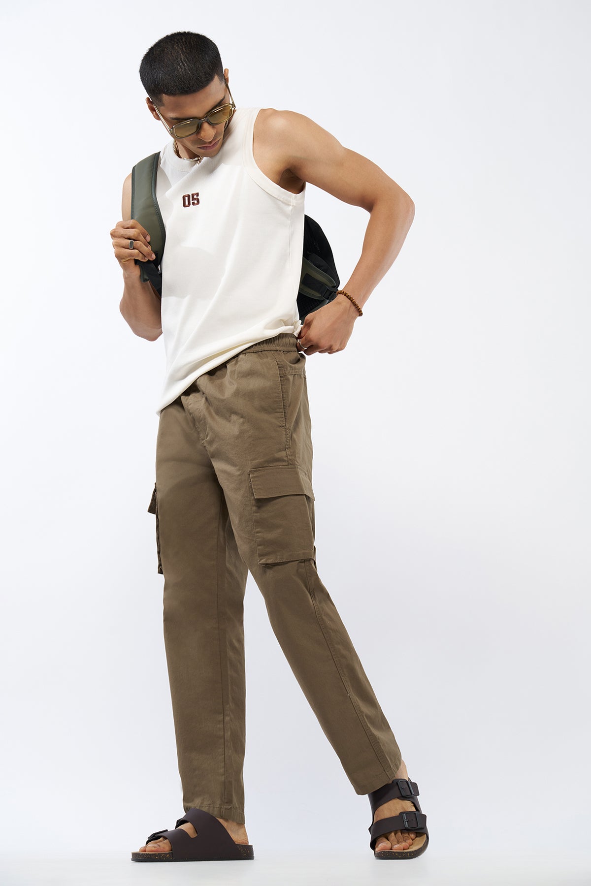 Olive Solid Regular Fit Trouser for Men - Image 6