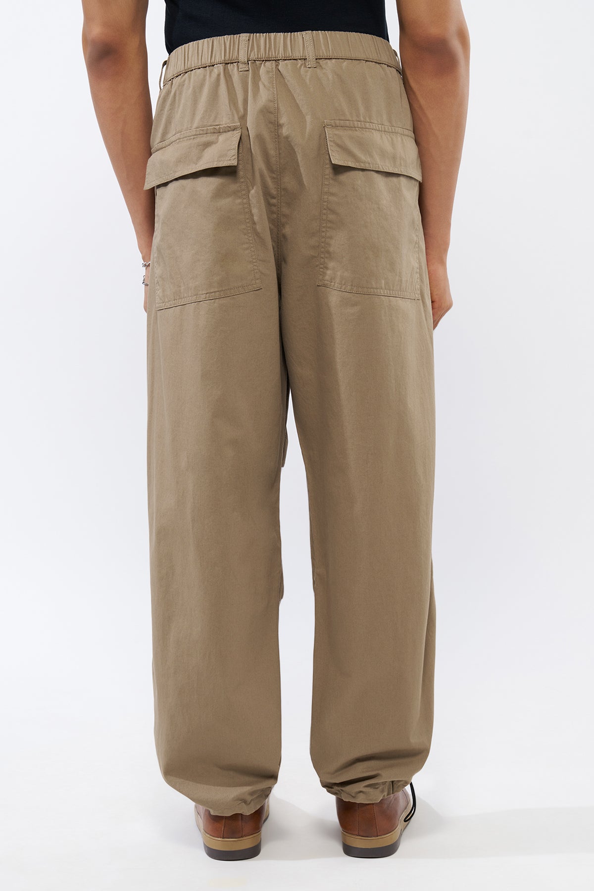 Beige Solid Regular Fit Trouser for Men - Image 5