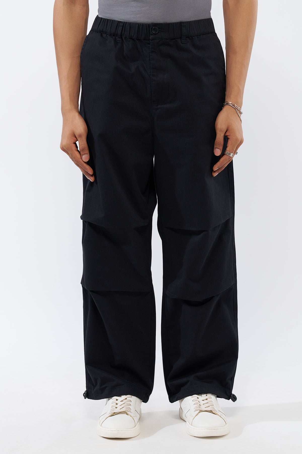 Black Solid Regular Fit Trouser for Men - Image 2