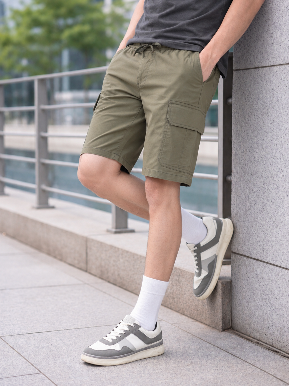 Olive Solid Regular Fit Shorts for Men - Image 1
