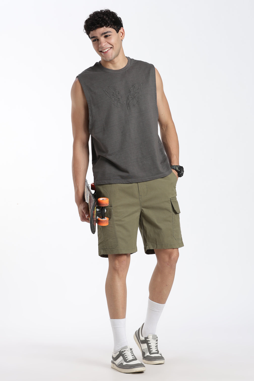 Olive Solid Regular Fit Shorts for Men - Image 6