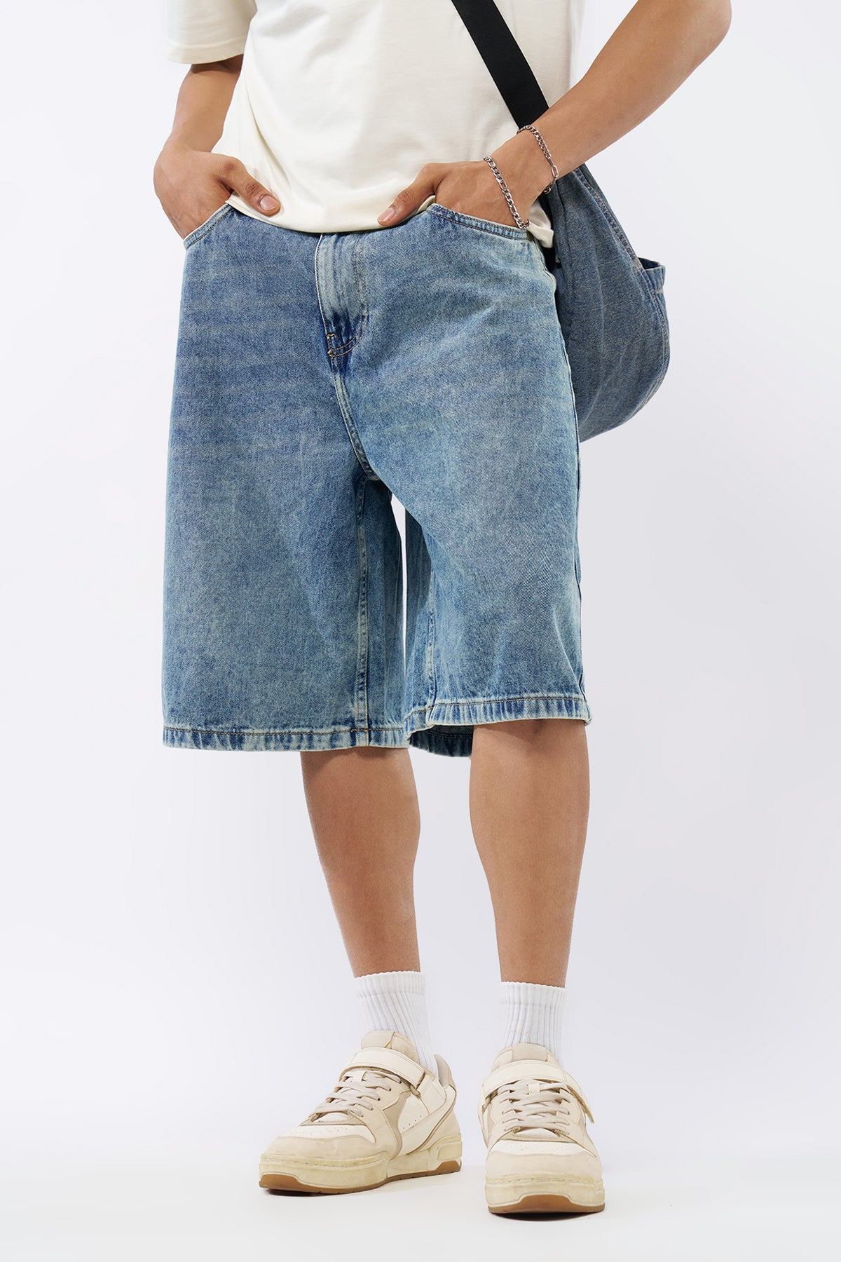 Blue Solid Regular Fit Shorts for Men - Image 1