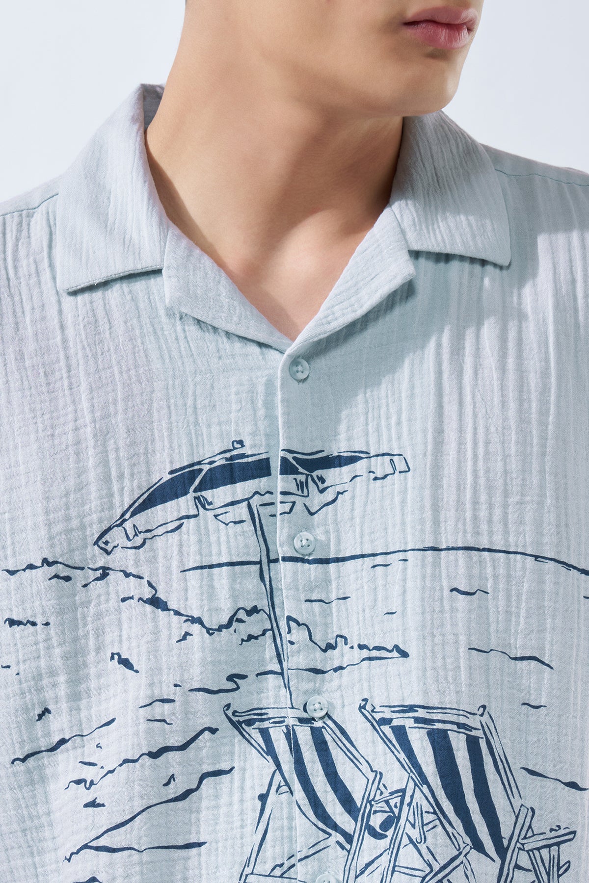 Light Blue Beach Graphic Shirt for Men - Image 7
