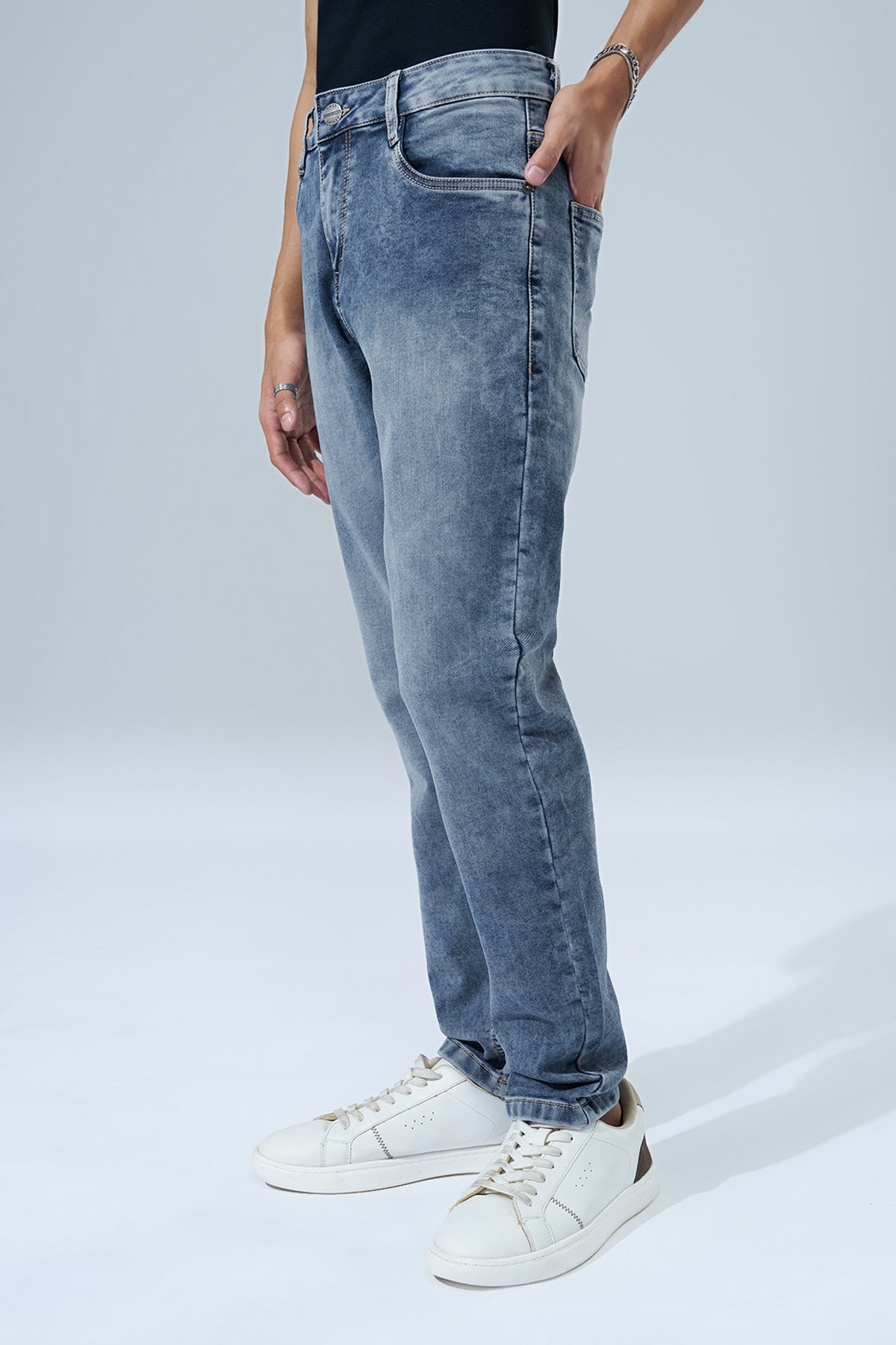 Cloud Blue Washed Slim Fit Jeans for Men - Image 4