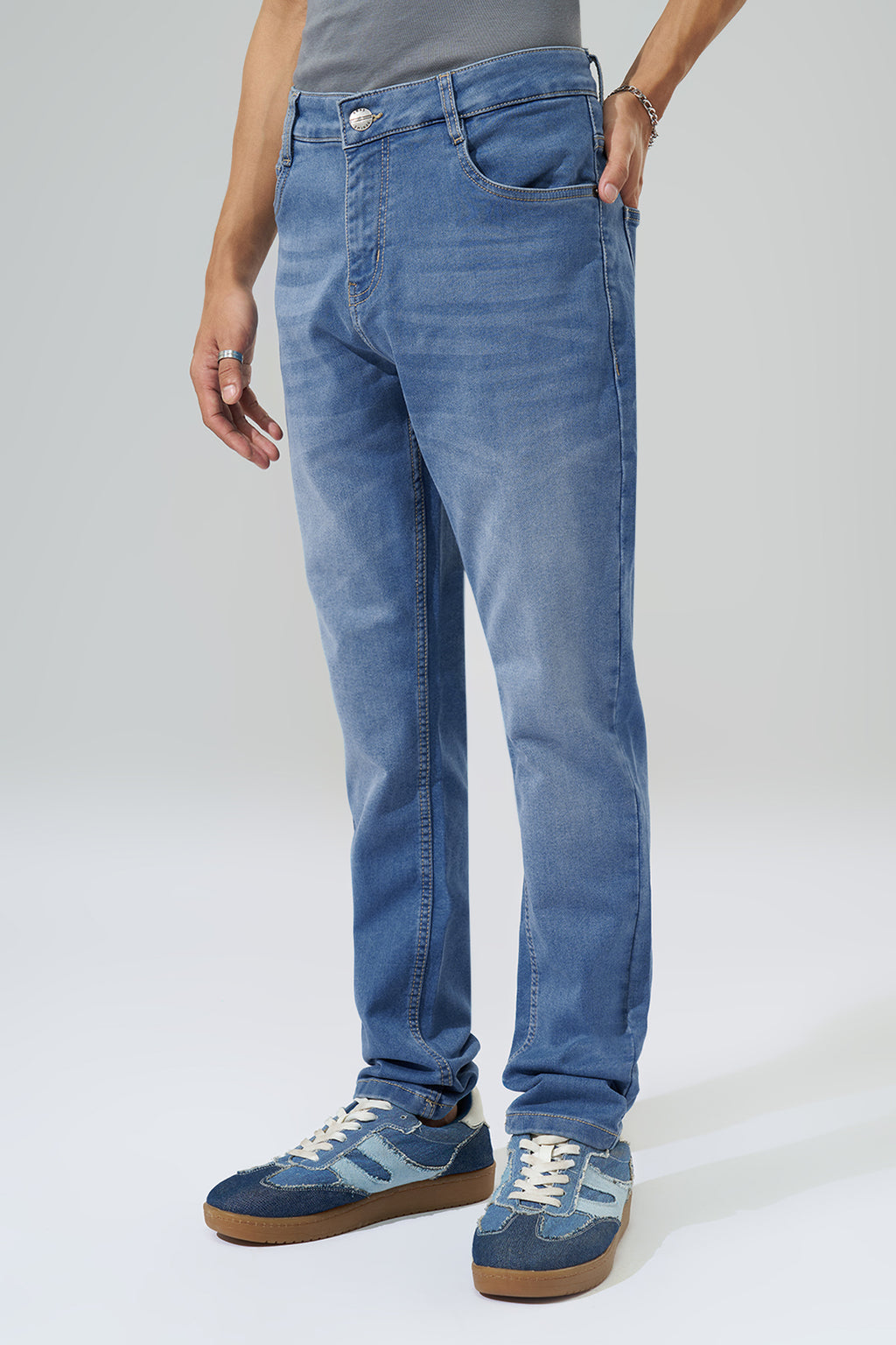 Medium Blue Washed Slim Fit Jeans for Men - Image 4