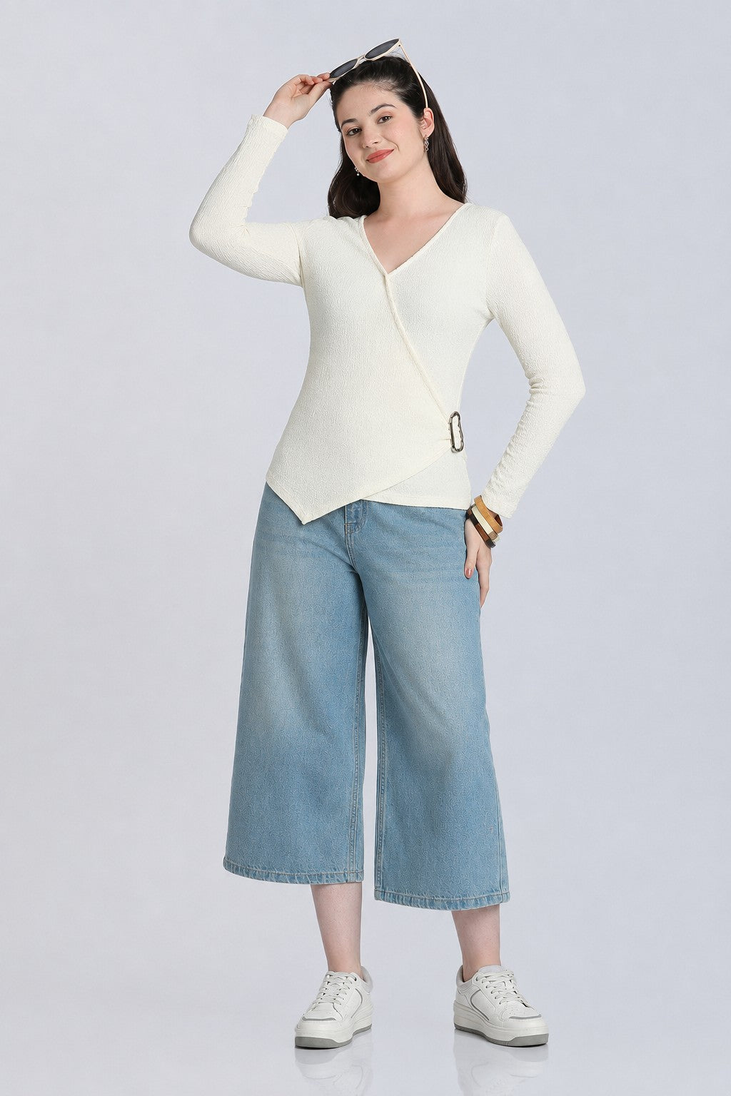 Off White Regular Fit Wrap Top for Women - Image 6