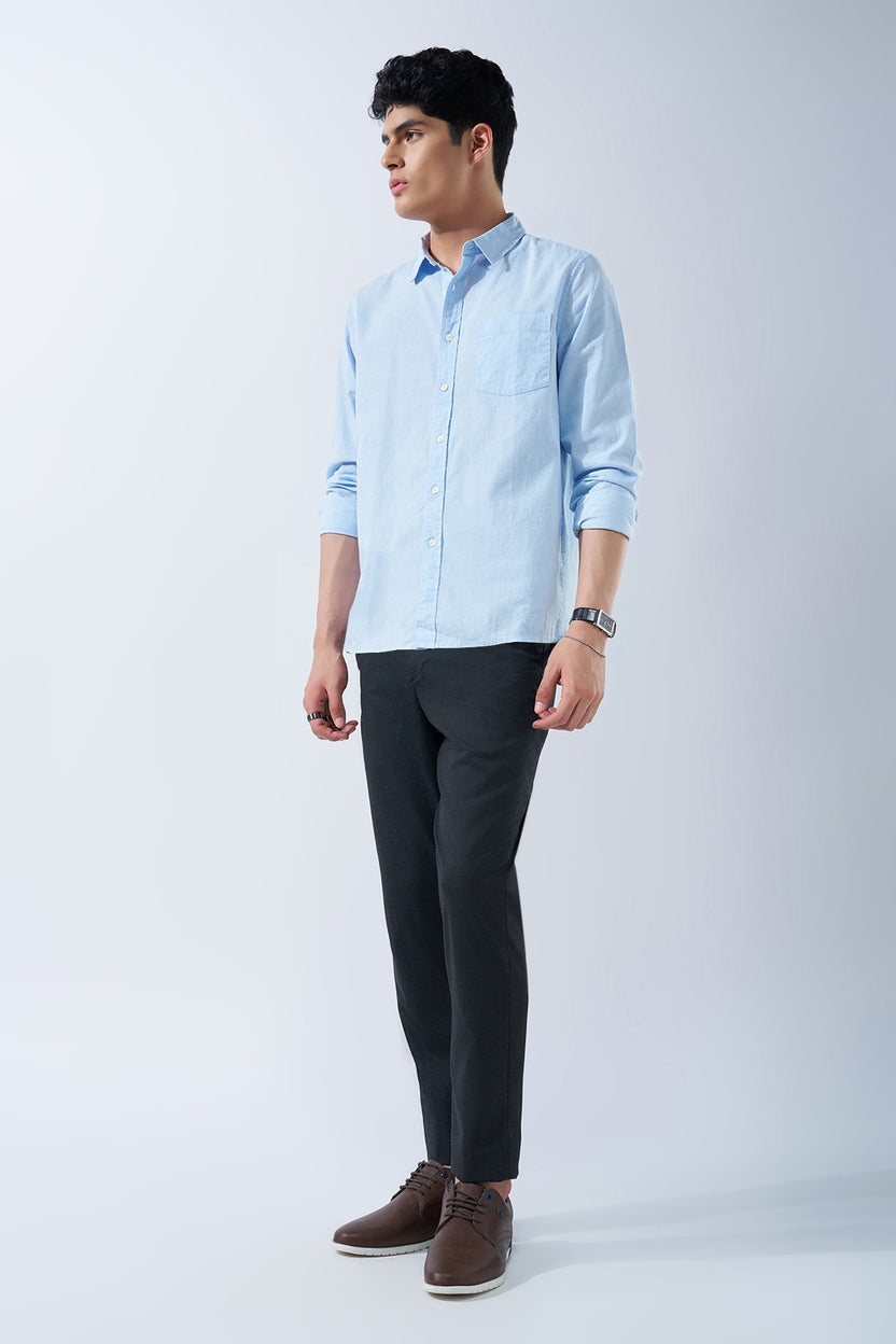 Black Solid Carrot Fit Formal Trouser for Men - Image 6
