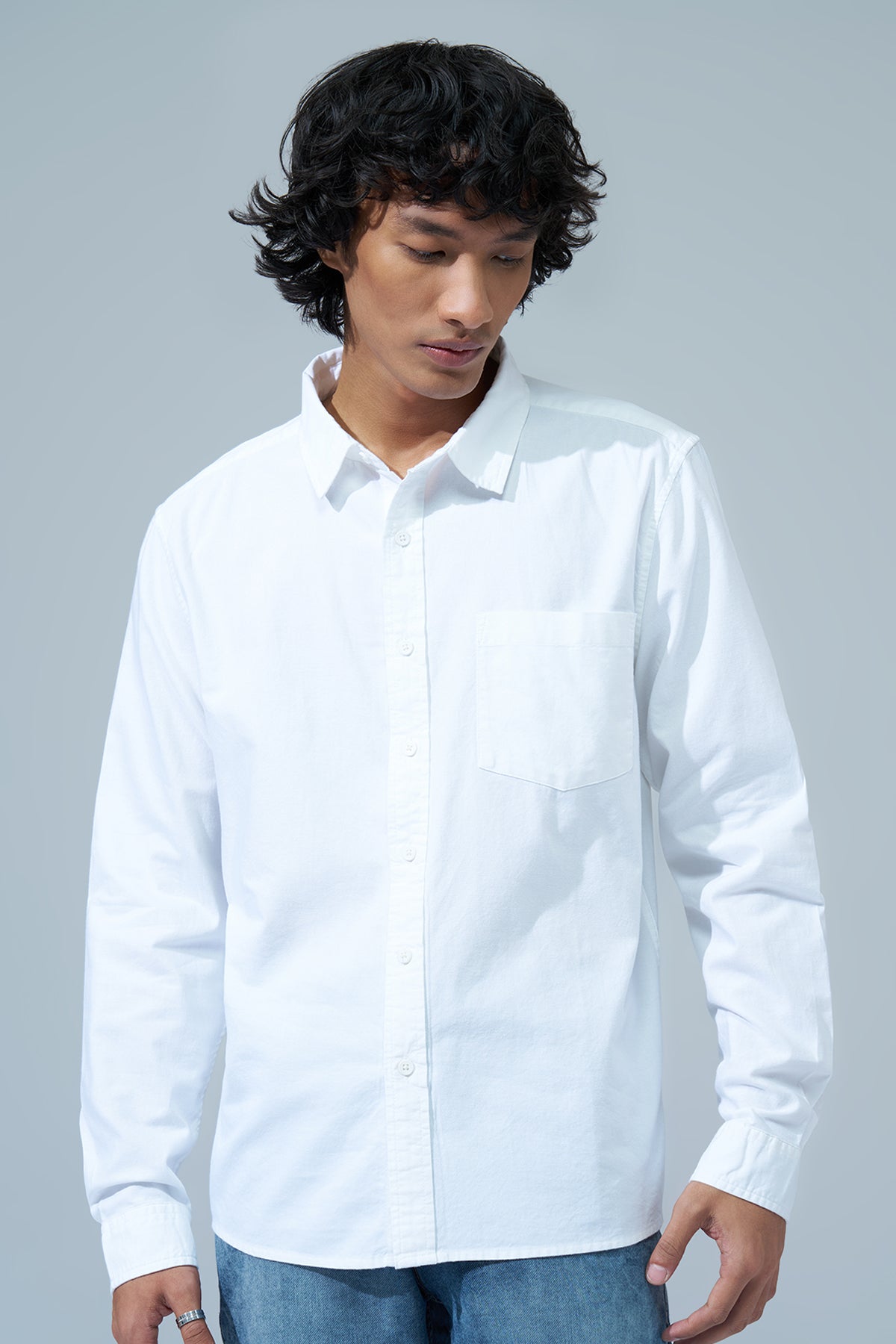 White Solid Regular Fit Shirt for Men - Image 3