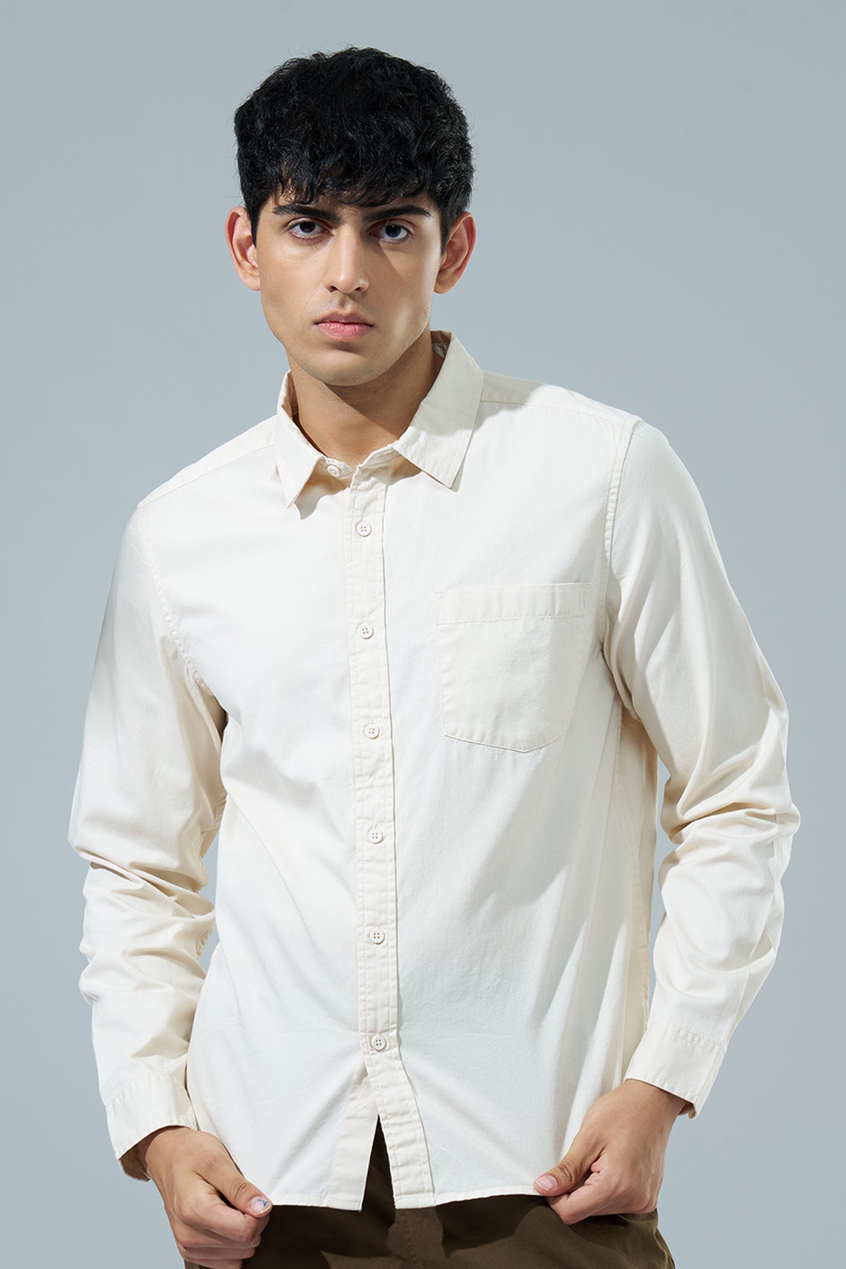 Off White Regular Fit Formal Shirt for Men - Image 2