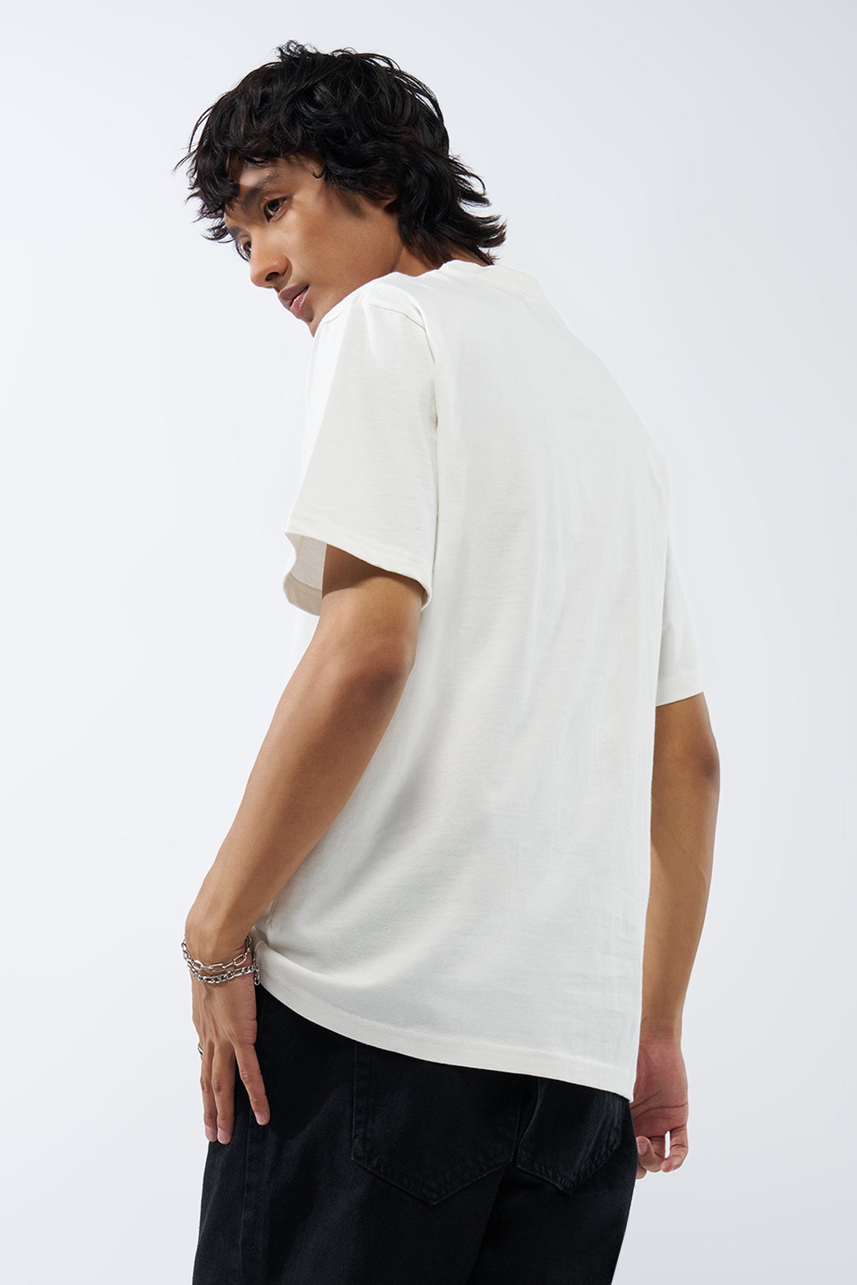 White Printed Regular Fit T-Shirt for Men - Image 5