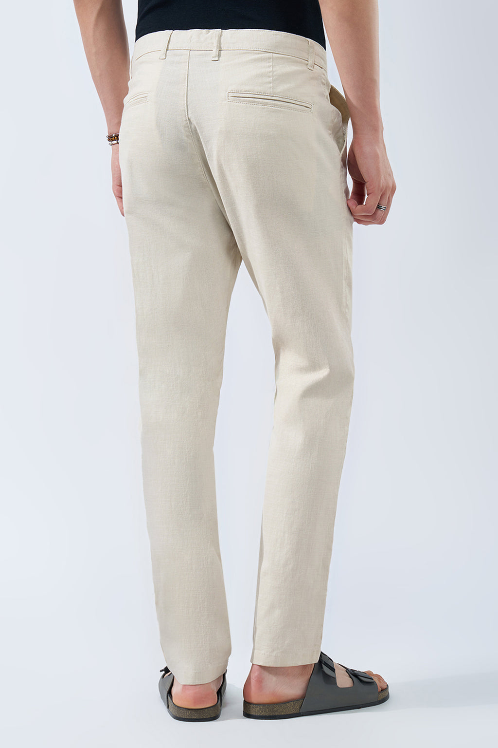 Off White Solid Cotton Blend Drawstring Trouser for Men - Image 5