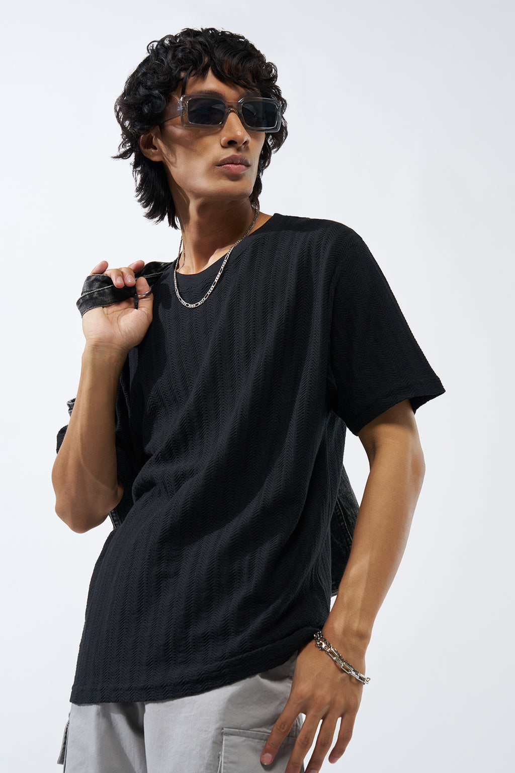 Charcoal Textured Regular Fit T-Shirt for Men - Image 1