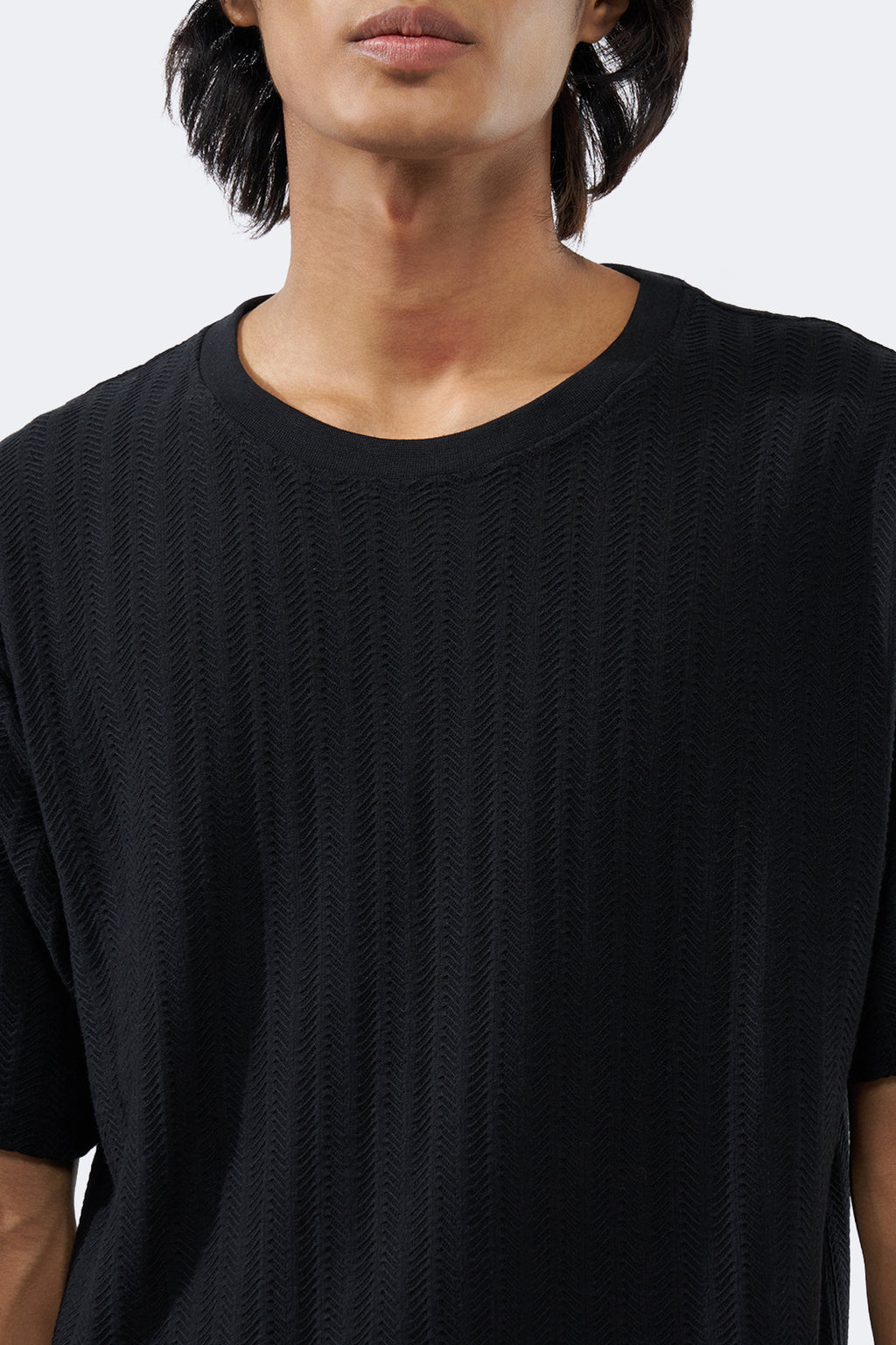 Charcoal Textured Regular Fit T-Shirt for Men - Image 3