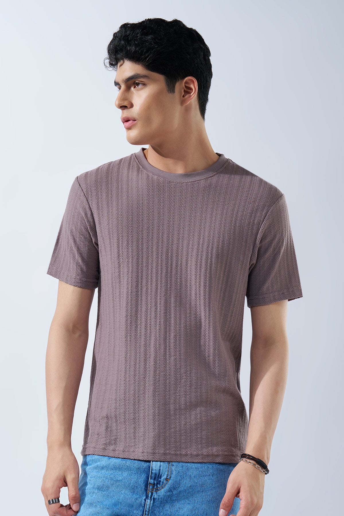 Mauve Textured Jacquard Casual T-Shirt for Men - Image 2