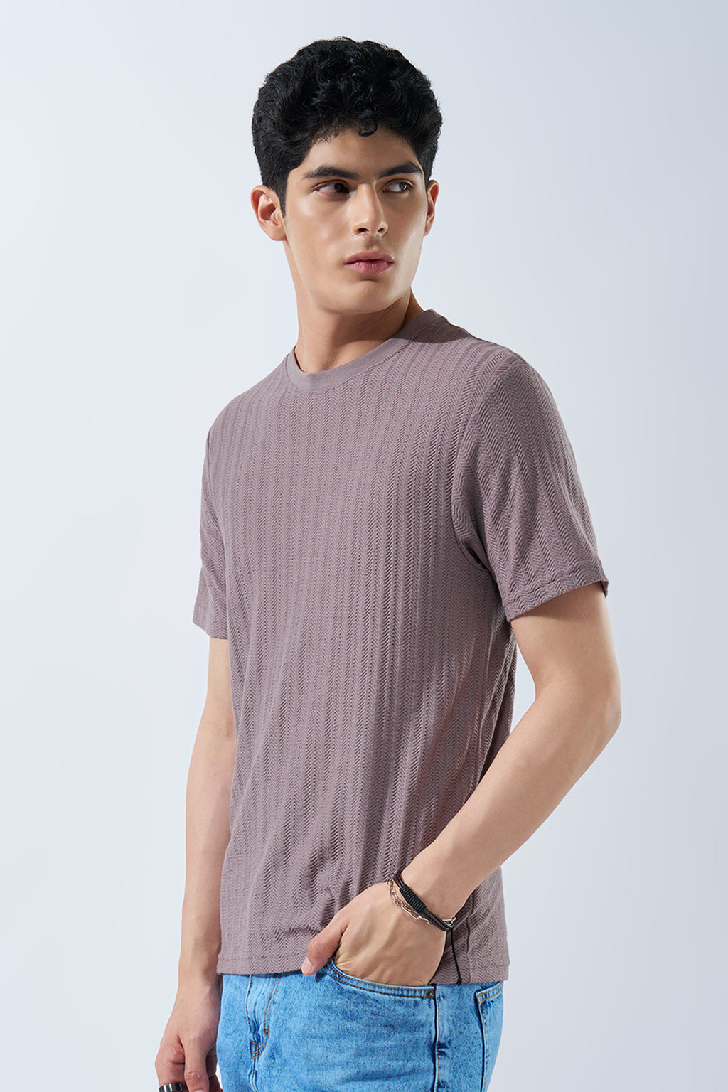 Mauve Textured Jacquard Casual T-Shirt for Men - Image 4