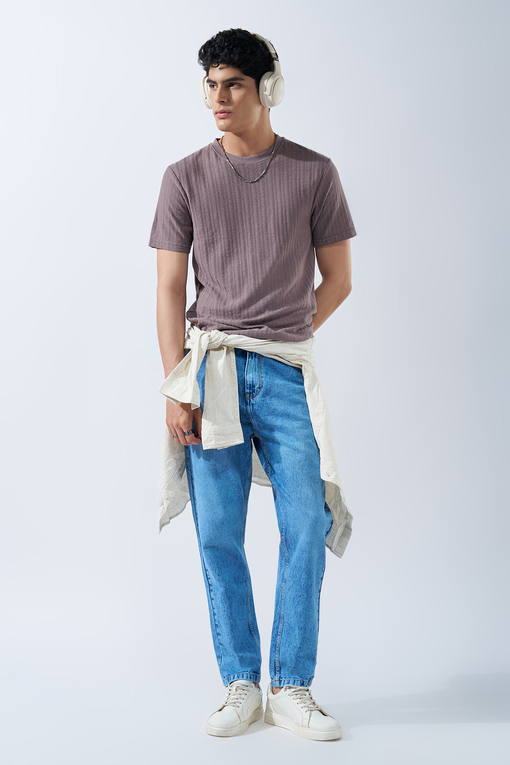 Mauve Textured Jacquard Casual T-Shirt for Men - Image 6
