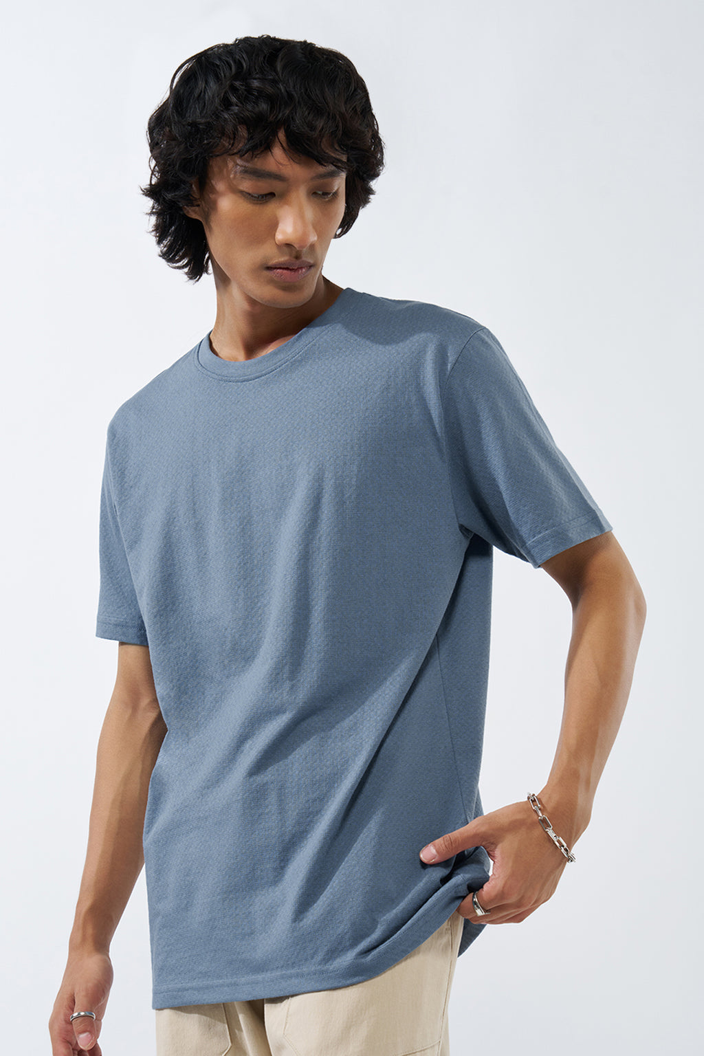 Blue Solid Regular Fit T-Shirt for Men - Image 4