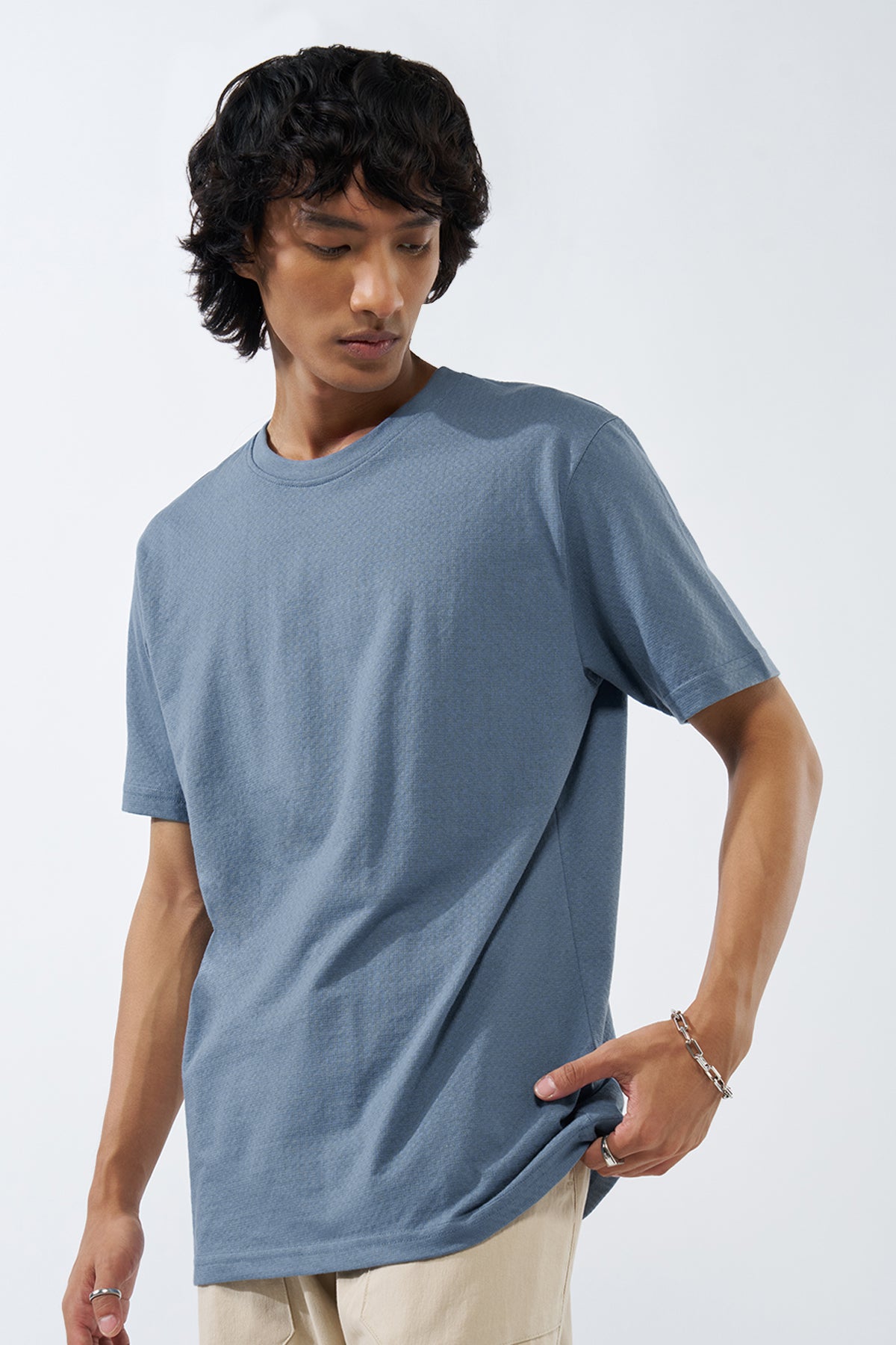 Blue Solid Regular Fit T-Shirt for Men - Image 4