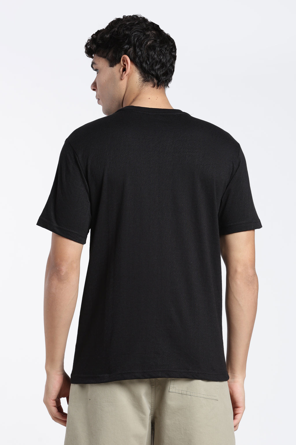 Black Solid Regular Fit T-Shirt for Men - Image 5