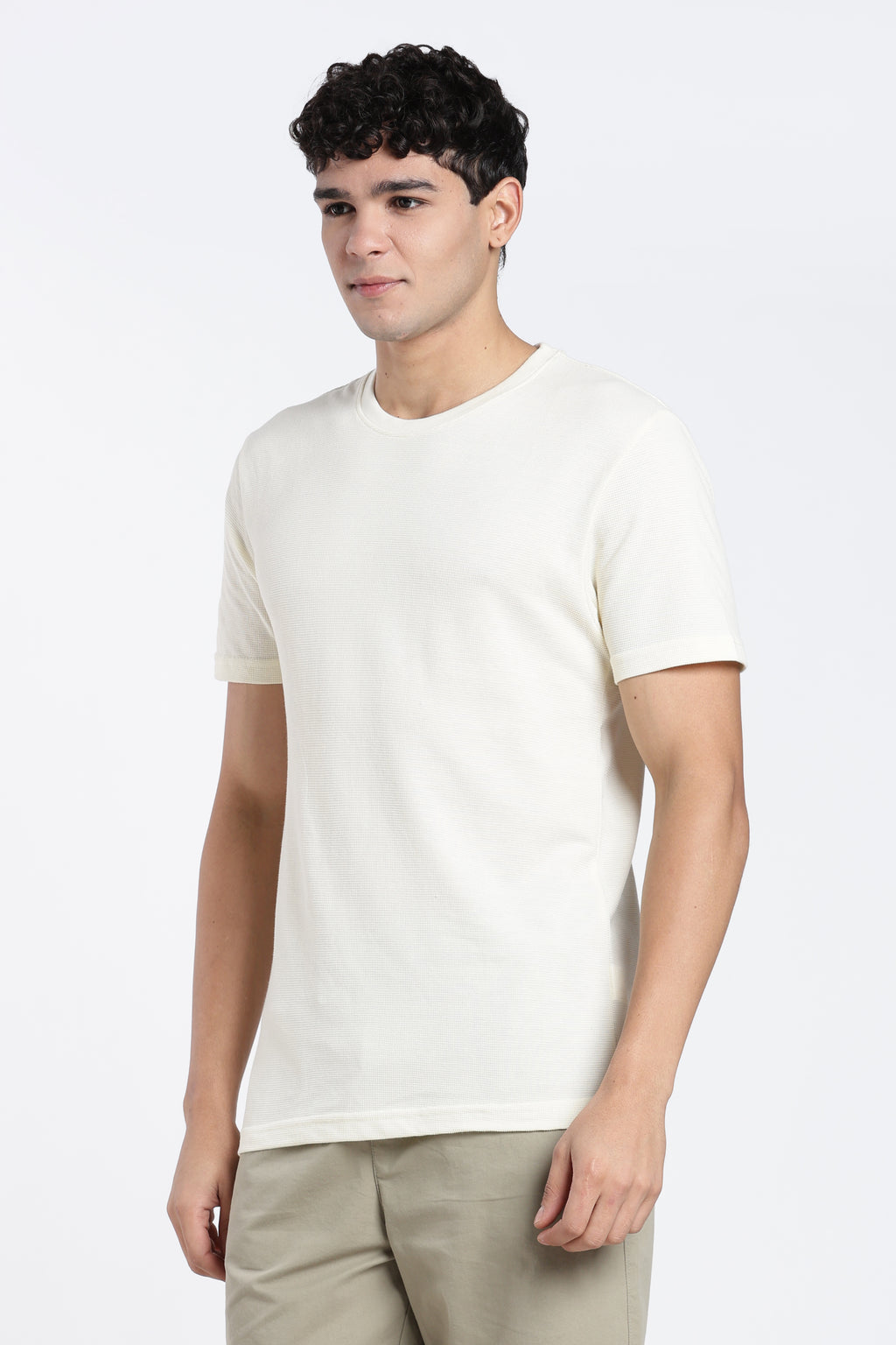 Off White Textured Regular Fit T-Shirt for Men - Image 4